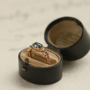 Japanese Retro Gold – Plated Topaz Open Ring