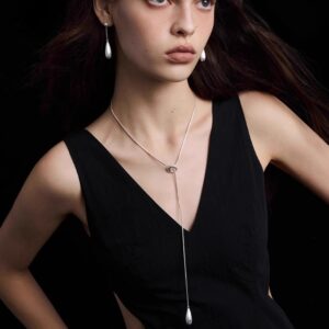 Brushed Teardrop Necklace | Luxe Adjustable Chain