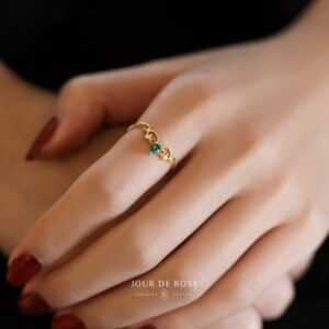 18K Gold Emerald Open – Ring: Vintage – Inspired, Elegant Luxury Women’s Jewelry