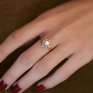 Hana – Bishi Aurora Pearl & 18K Gold Luxury Ring